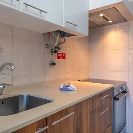 Spacious 3br * Lagos
