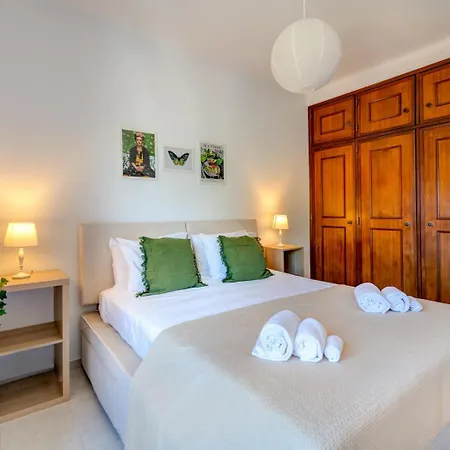 Spacious 3br Lejlighed *