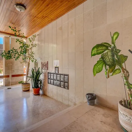 Spacious 3br